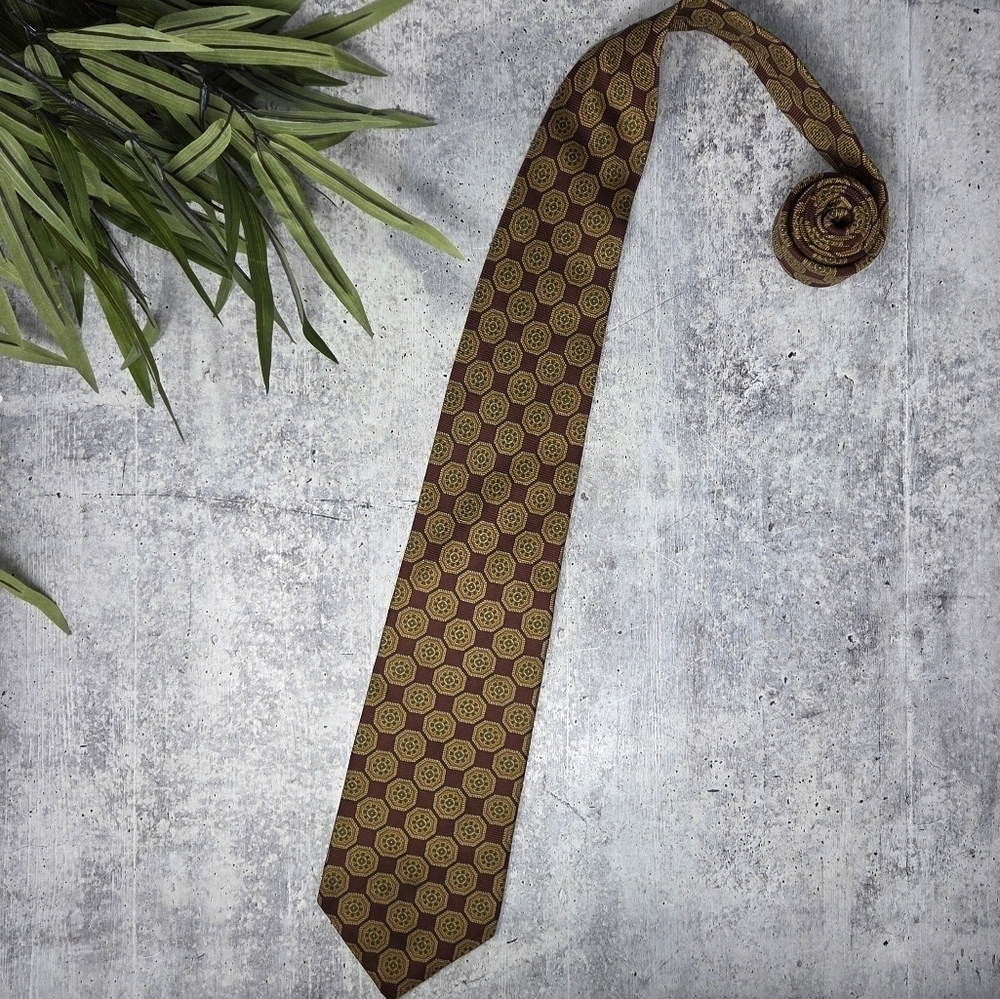 Brooks Brothers | Gold & Maroon Medallion Print Pure Silk Tie